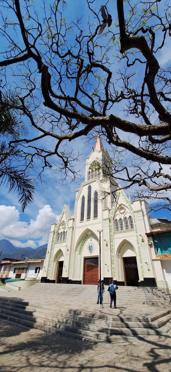 Tour a Machu Picchu Betania con viajes de Pueblo en Pueblo