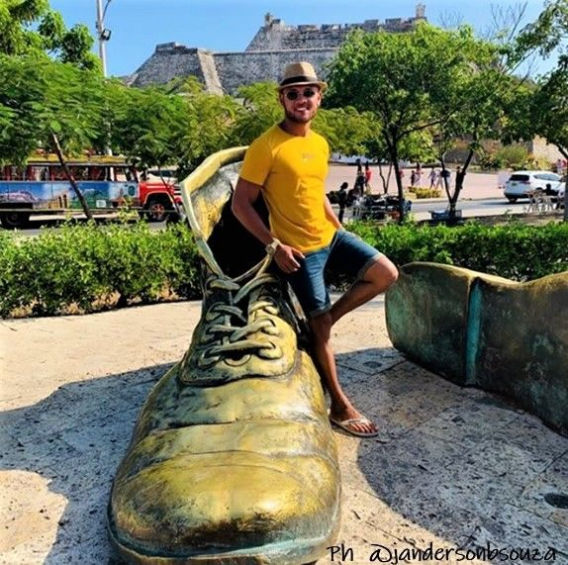 Los-zapatos-viejos-en-Cartagena-Excursión-con-De-Pueblo-en-Pueblo