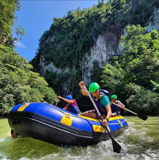 Tour a Rio Claro Con viajes de Pueblo en Pueblo
