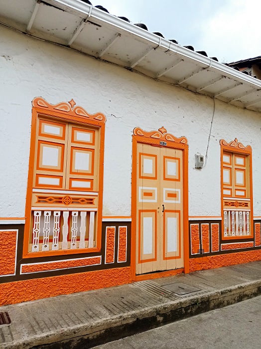 tour a titiribí